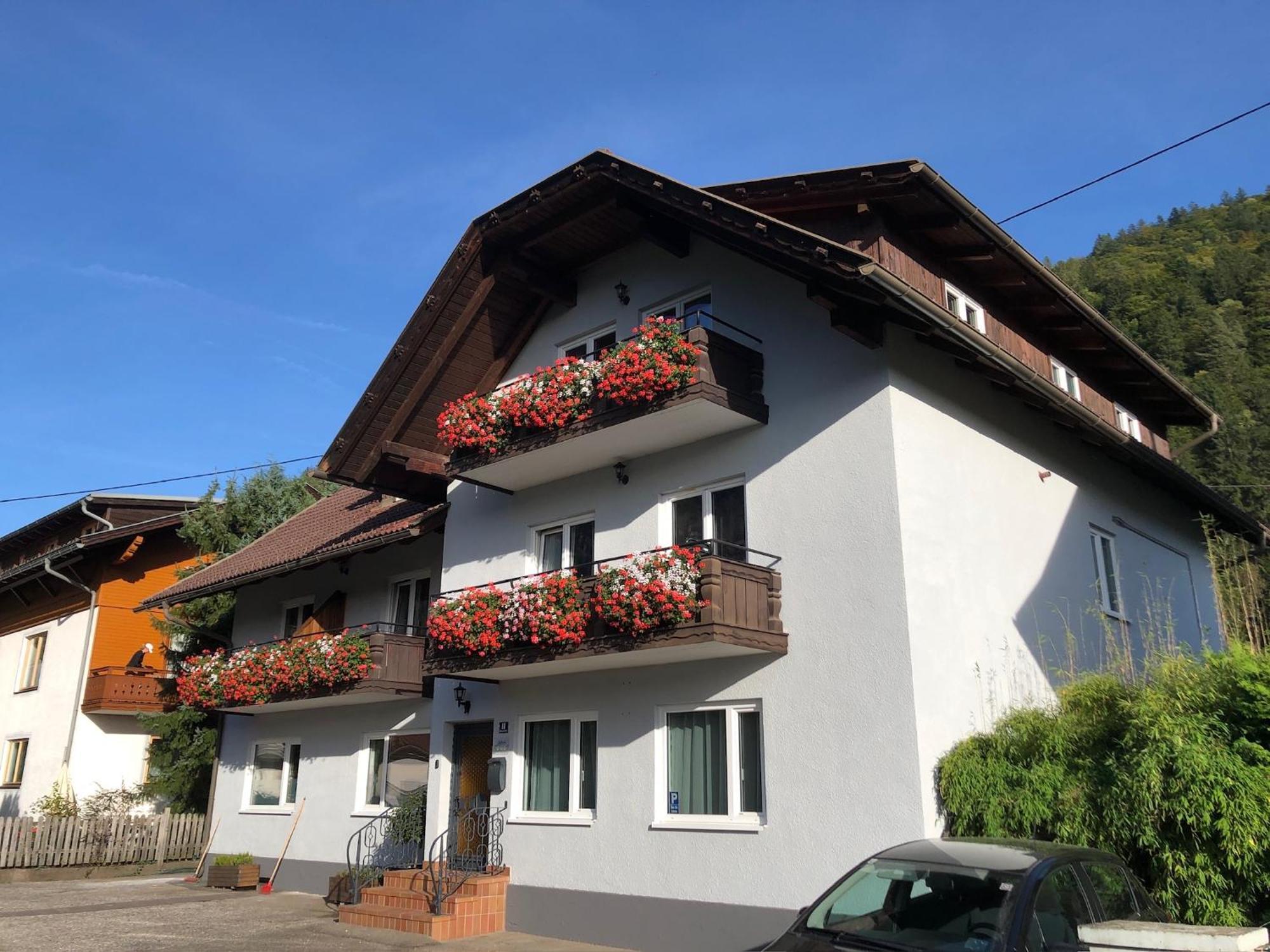 Appartement Brettljause Ferienhaus Fuenf Sinne Дебріах Екстер'єр фото