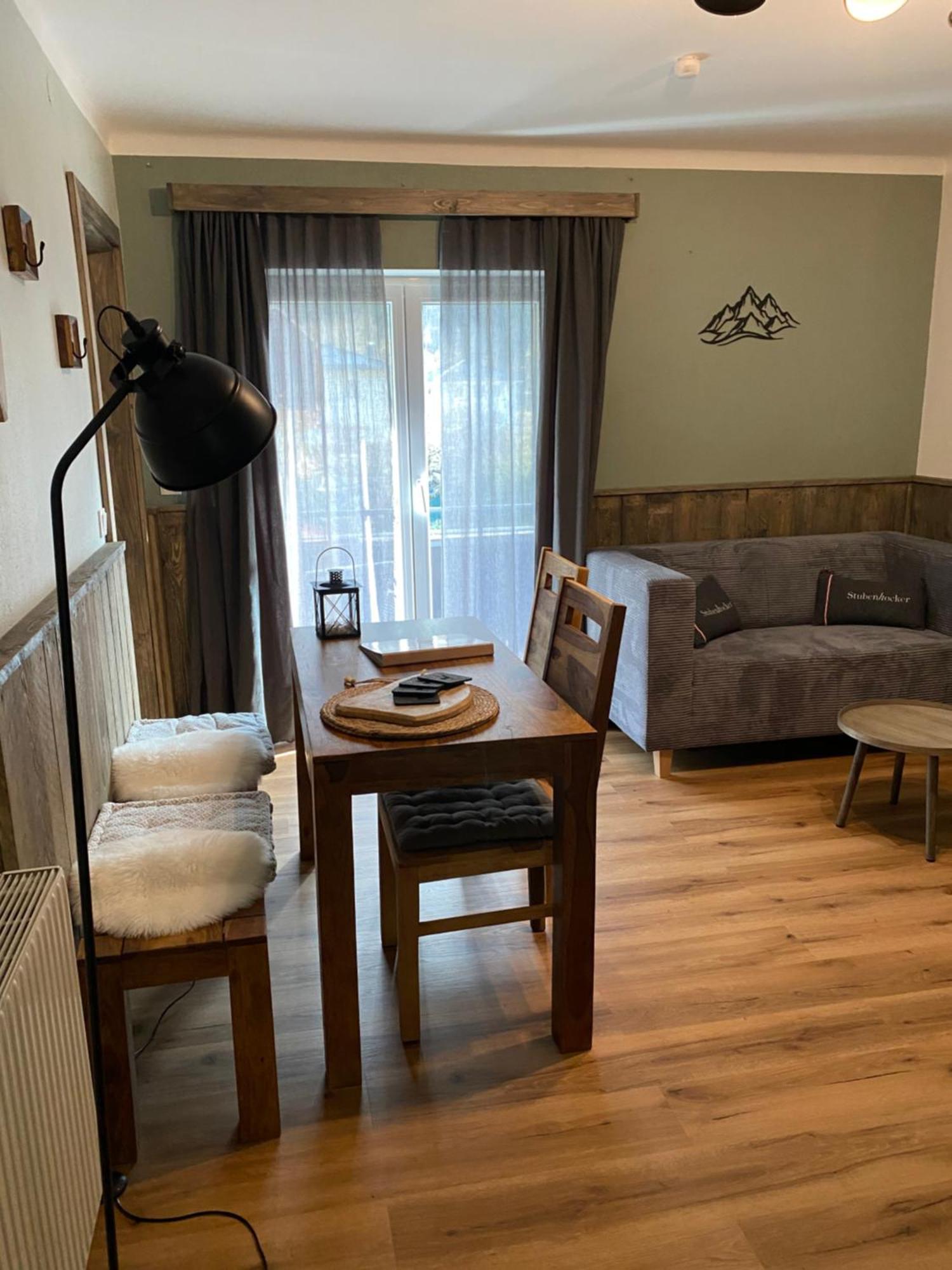Appartement Brettljause Ferienhaus Fuenf Sinne Дебріах Екстер'єр фото