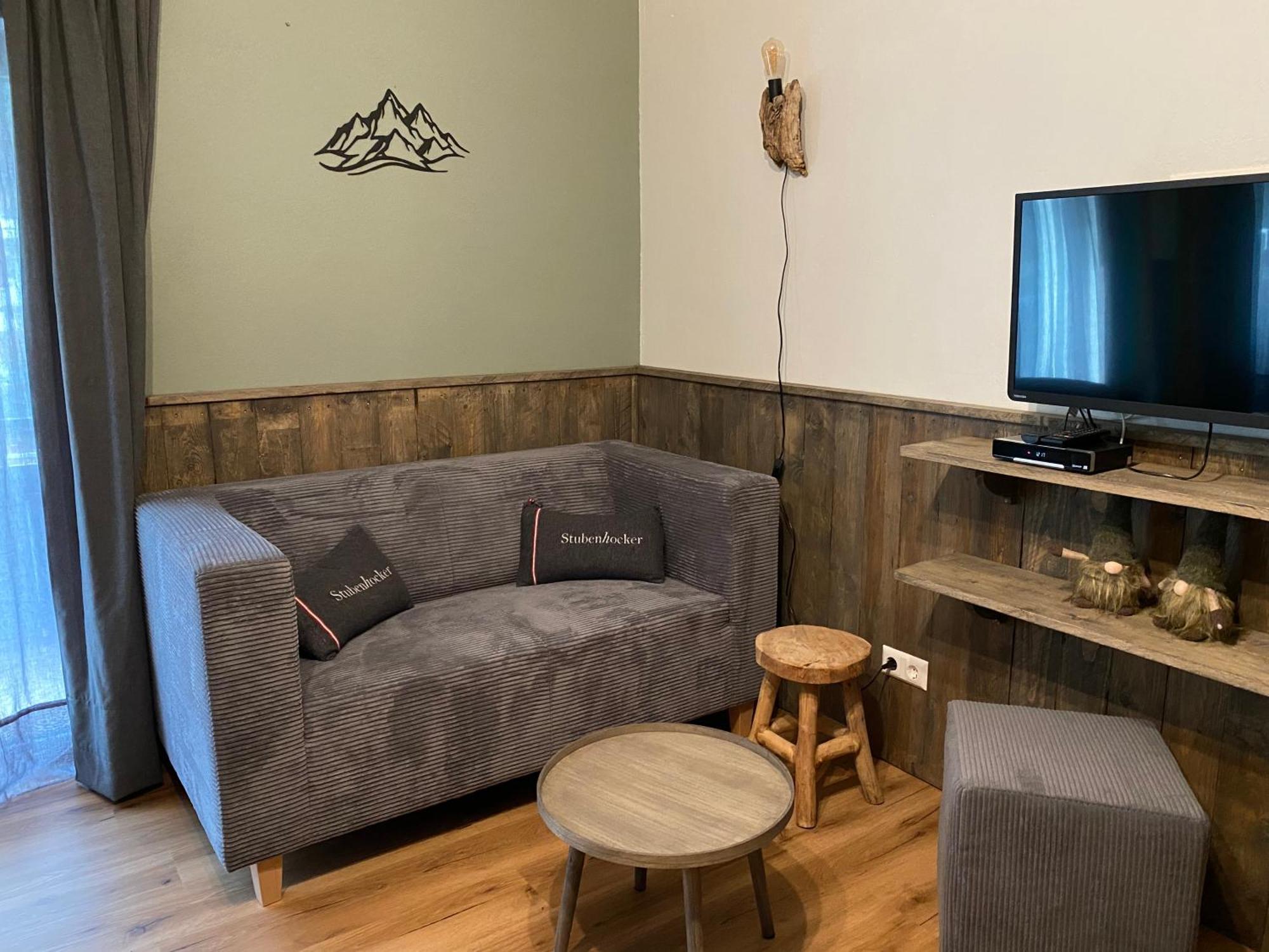 Appartement Brettljause Ferienhaus Fuenf Sinne Дебріах Екстер'єр фото