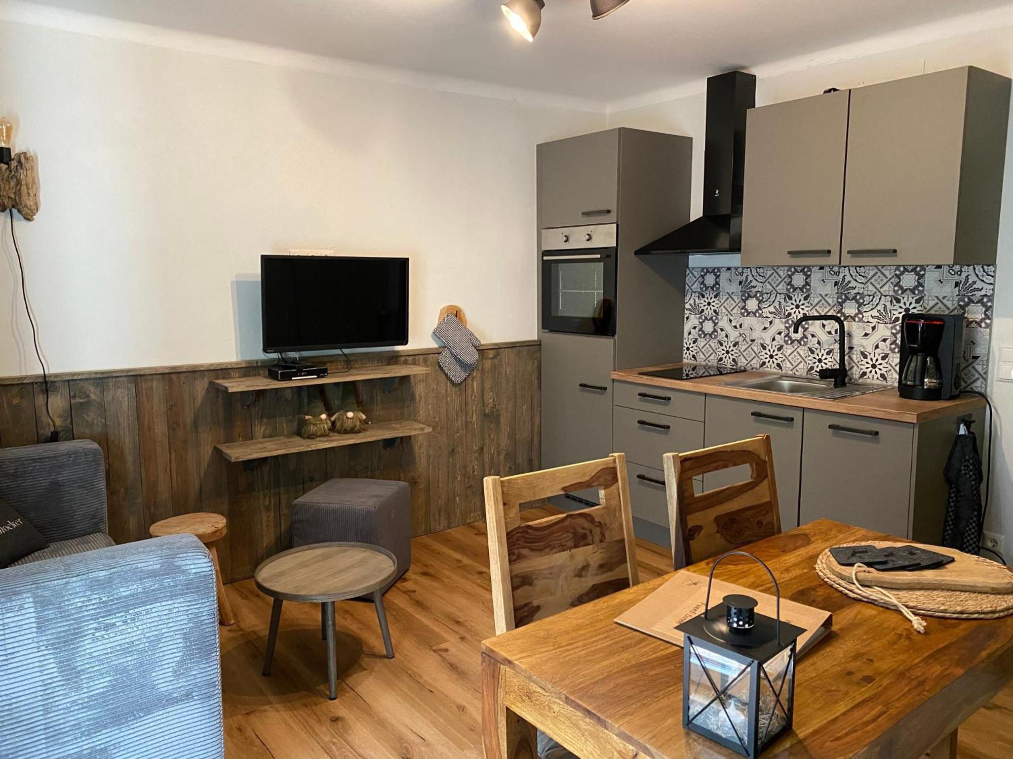 Appartement Brettljause Ferienhaus Fuenf Sinne Дебріах Екстер'єр фото
